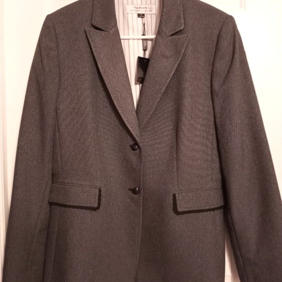 Tahari Arthur S. Levine Jackets & Blazers - Tahari Arthur S. Levine Woman's Suit coat
